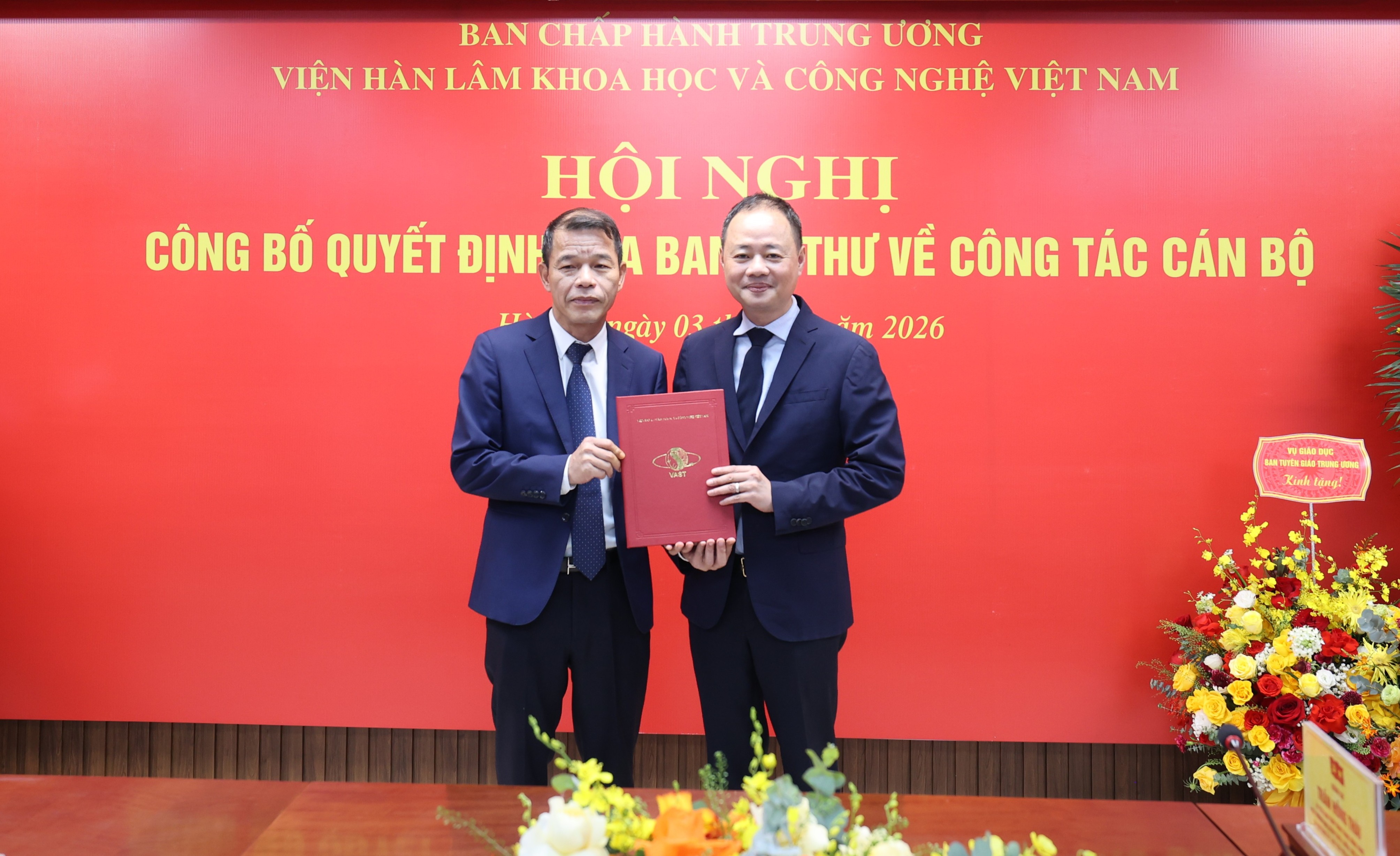 Đồng chí Vũ Thanh Mai được bổ nhiệm giữ chức Phó Chủ tịch Viện Hàn lâm Khoa học và Công nghệ Việt Nam